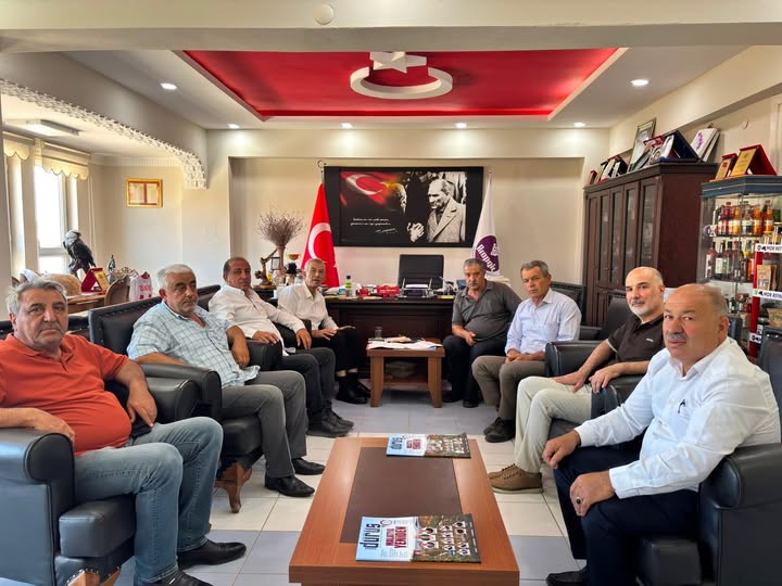 Başkan Cömertoğlu CHP den ayrılarak Yeni partiye katıldı