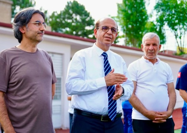 BAŞKAN GEÇİT, YEŞİLYURTSPOR’UN ALT YAPI SEÇMELERİNİ TAKİP ETTİ