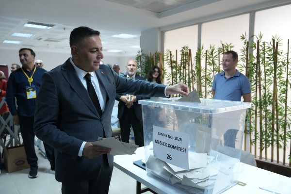 SADIKOĞLU ÜÇÜNCÜ KEZ KAZANDI