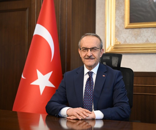 Vali Seddar Yavuz’un 29 Ekim Cumhuriyet Bayramı Mesajı